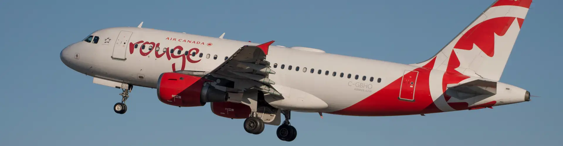 Air Canada Rouge - Airbus A319